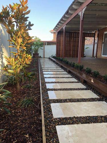Abbotsbury fresh perspective landscapes structural landscaping blue mountains landscape construction timber screen paving excavation pots retaining wall planting 15