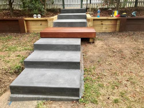 Blaxland steps retaining wall timber stairs landscape construction blue mountains structural fresh perspective landscapes Winmalee 1